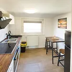 Immostay D# City Apartment - Modern & Wifi